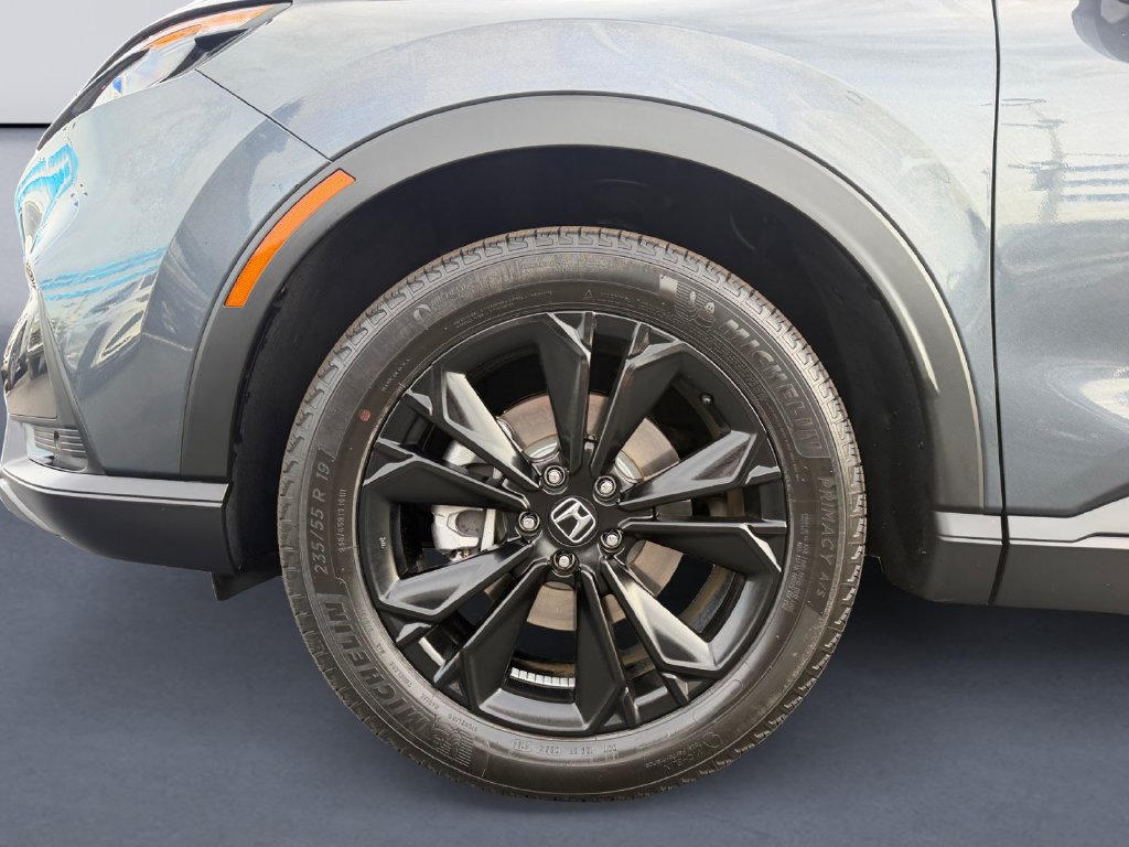 Used 2025 Honda CR-V Sport Touring image 9