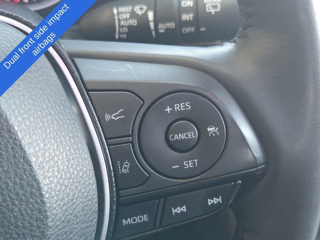 Used 2019 Toyota RAV4 XLE Premium image 27