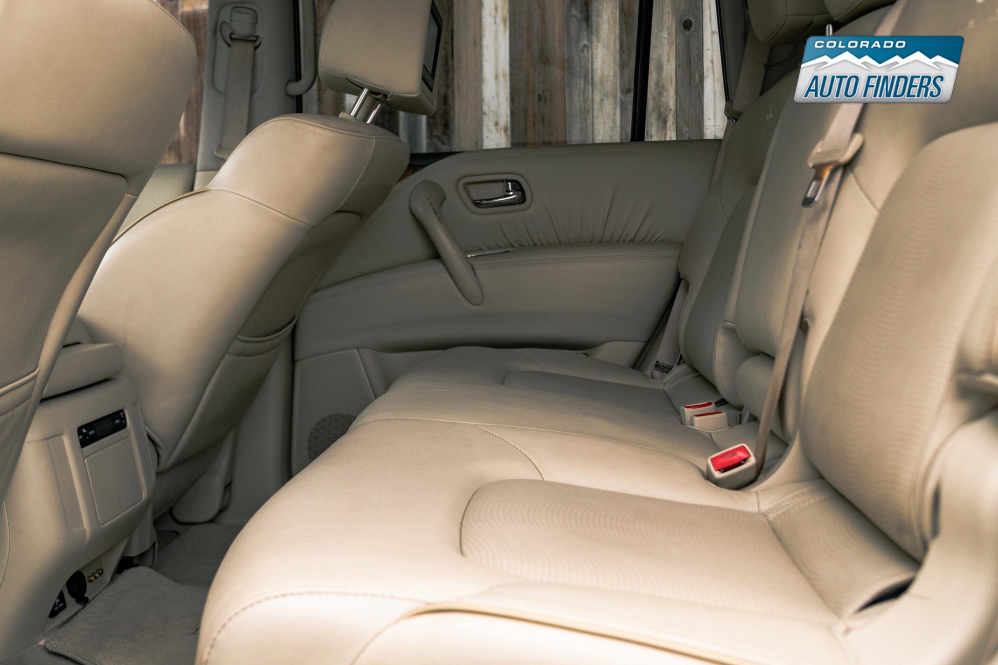 Used 2011 INFINITI QX56 4WD w/ Theater Pkg image 29