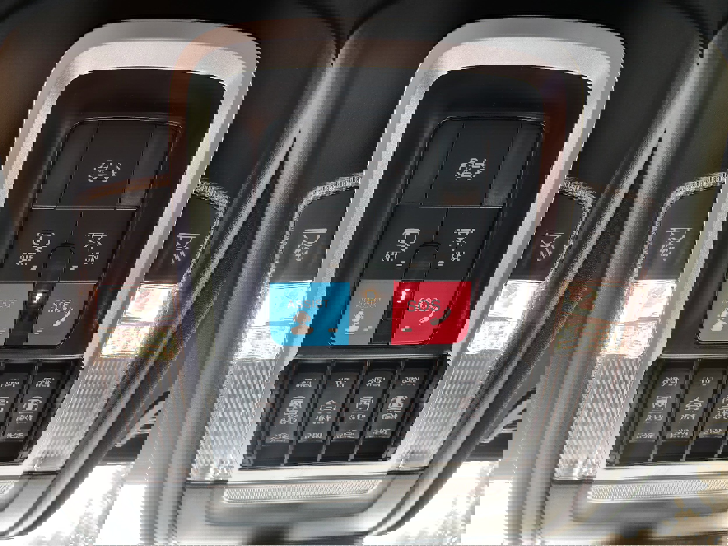 New 2026 RAM 1500 Laramie w/ Night Edition image 41