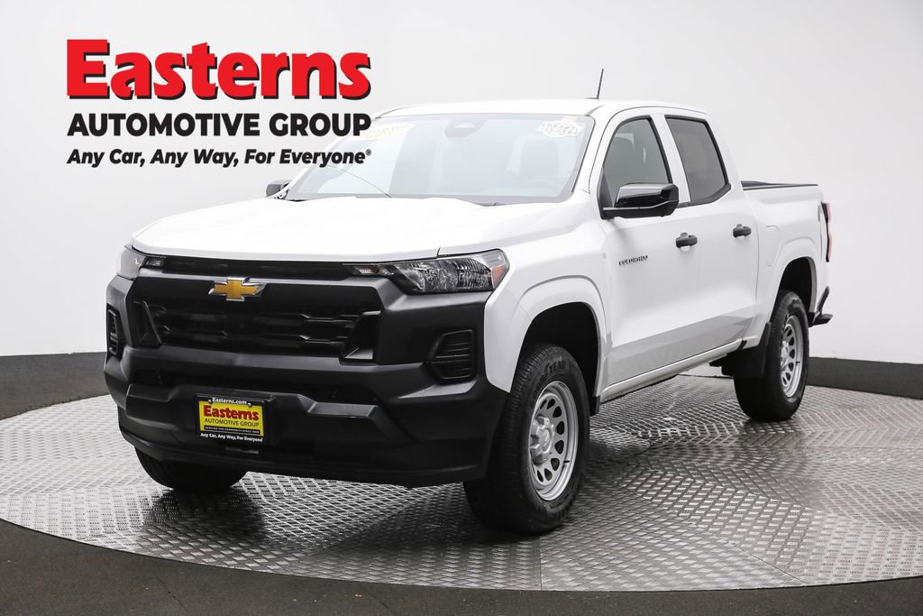 Used 2024 Chevrolet Colorado W/T w/ Technology Package