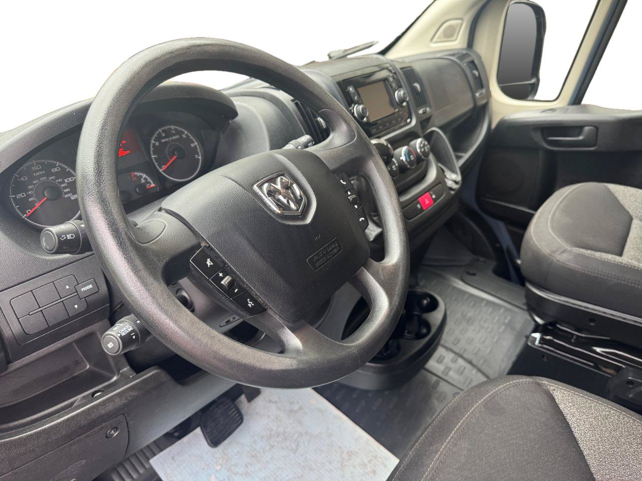 Used 2021 RAM ProMaster 3500 FWD image 3