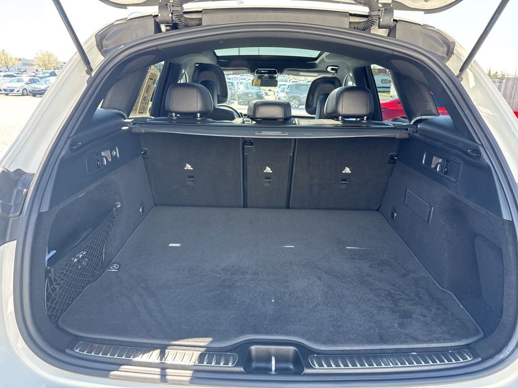 Used 2023 Mercedes-Benz GLC 300 4MATIC image 33