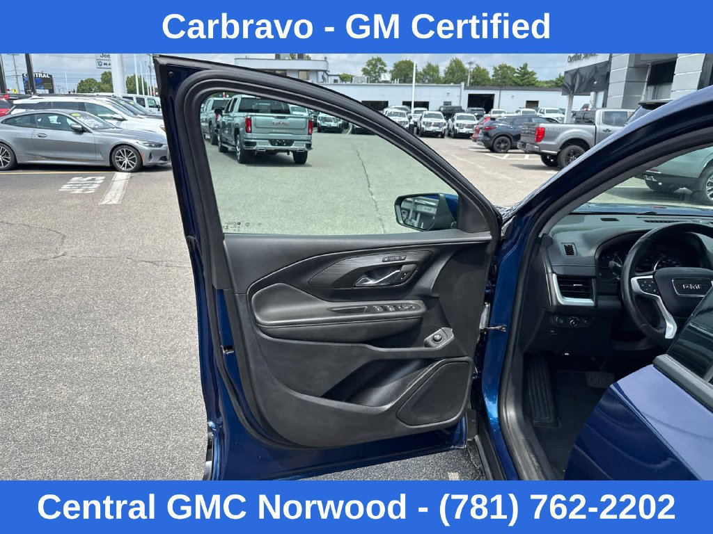 Certified 2022 GMC Terrain SLT AWD/4WD image 12