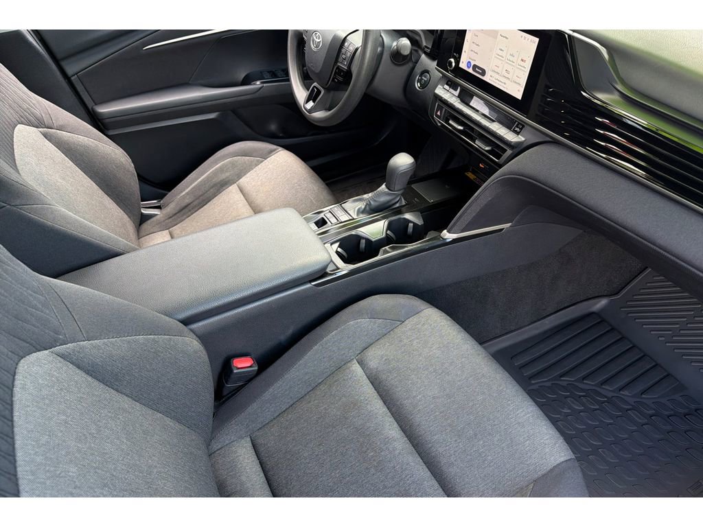 Certified 2025 Toyota Camry LE FWD image 17