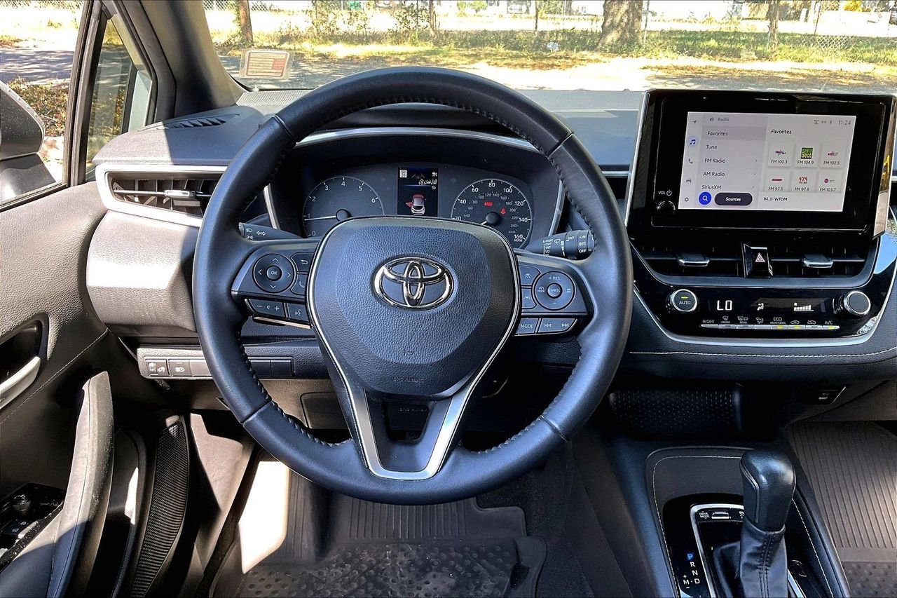 Used 2024 Toyota Corolla SE image 8