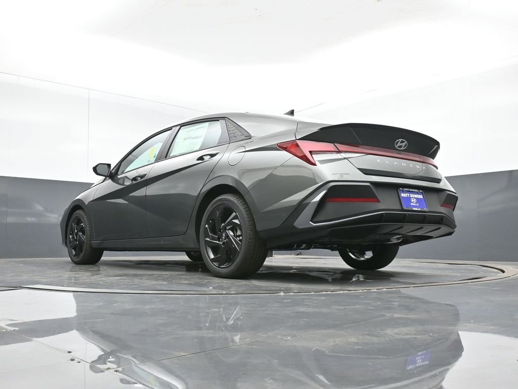 New 2026 Hyundai Elantra Sport image 39