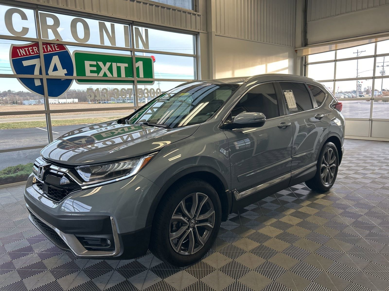 Used 2021 Honda CR-V Touring image 3