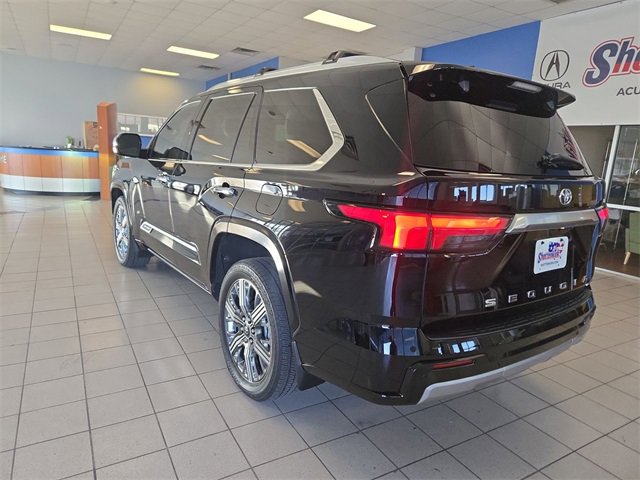Used 2025 Toyota Sequoia Capstone image 6