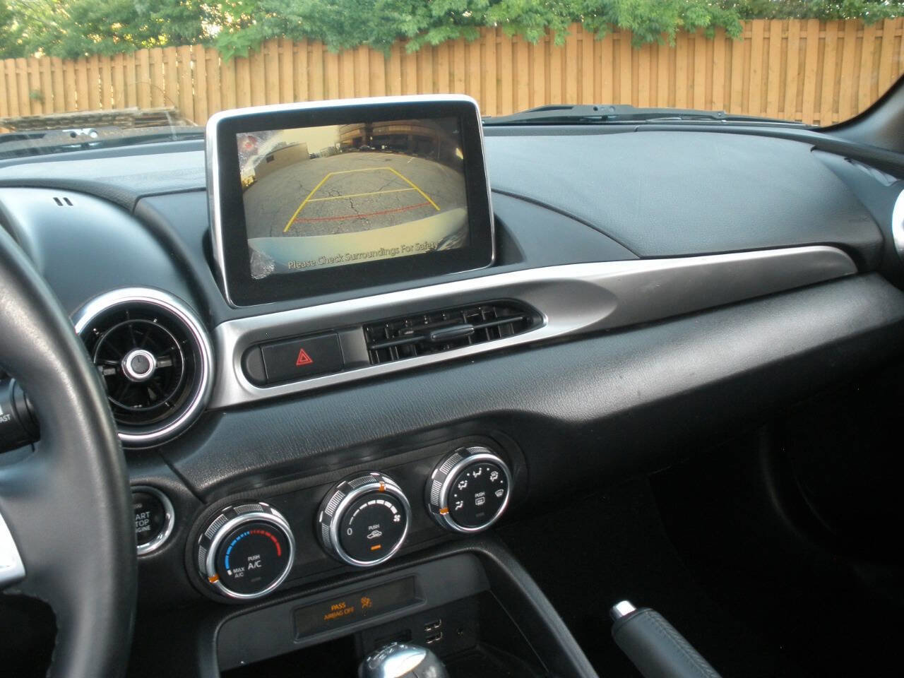 Used 2018 FIAT 124 Spider Classica w/ Technology & Siriusxm Group RWD image 30
