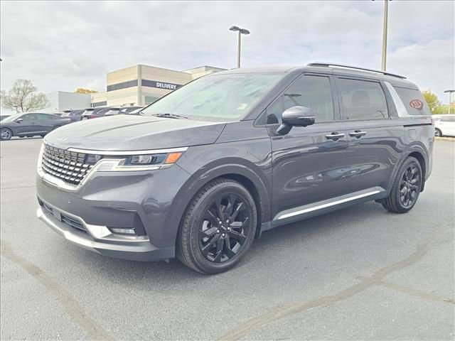 Certified 2023 Kia Carnival SX image 7