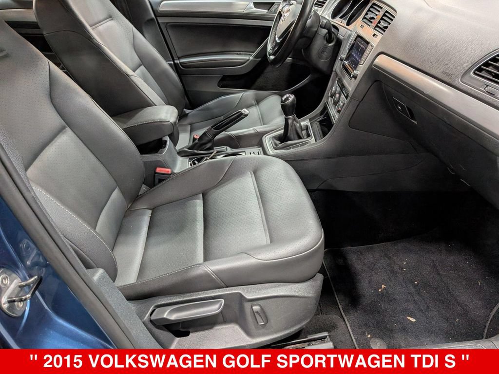 Used 2015 Volkswagen Golf TDI S FWD image 32