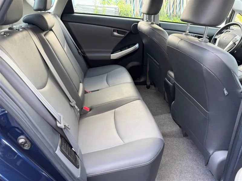 Used 2015 Toyota Prius Persona Series FWD image 48