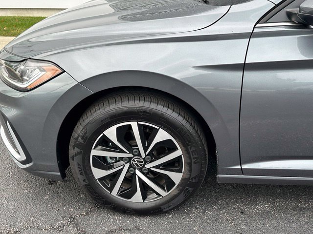 Certified 2026 Volkswagen Jetta S FWD image 8
