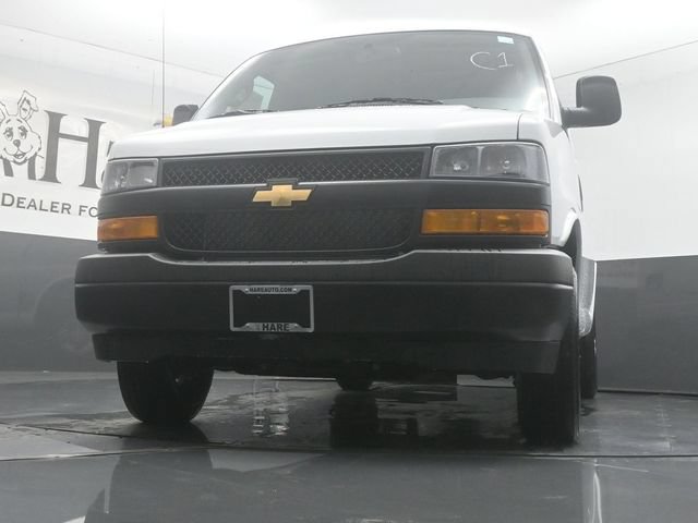 New 2026 Chevrolet Express 2500 w/ Driver Convenience Package RWD image 4