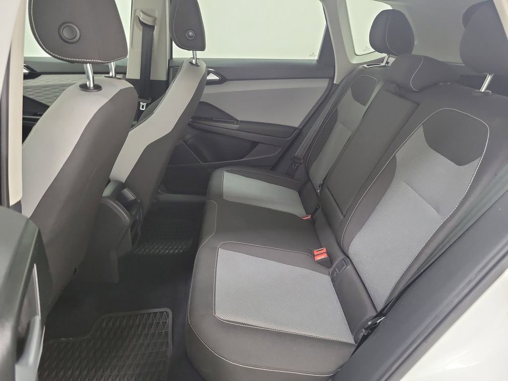 Used 2022 Volkswagen Taos S image 12