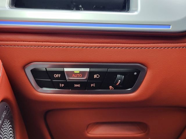 Used 2023 BMW XM w/ M Driver's Package image 21