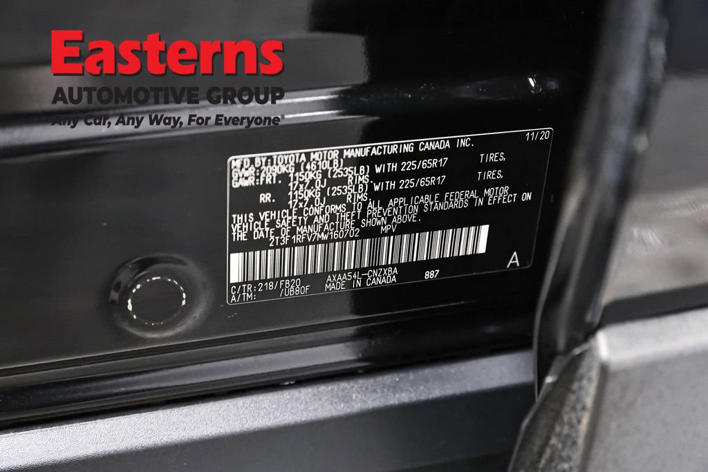 Used 2021 Toyota RAV4 LE image 34