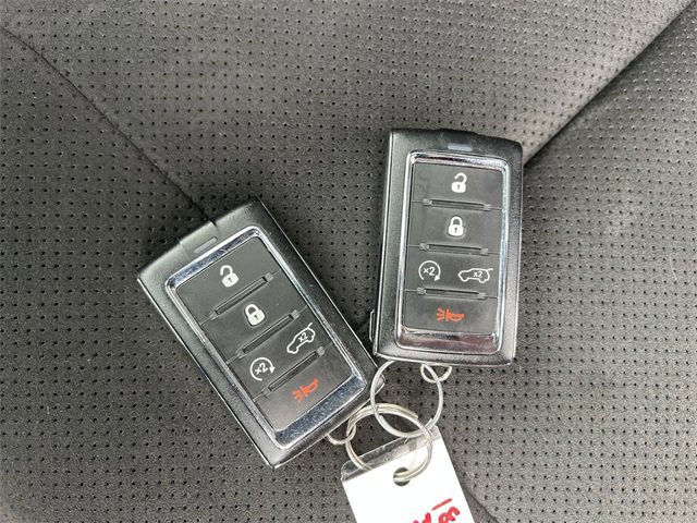 Used 2023 Jeep Grand Cherokee Altitude image 25