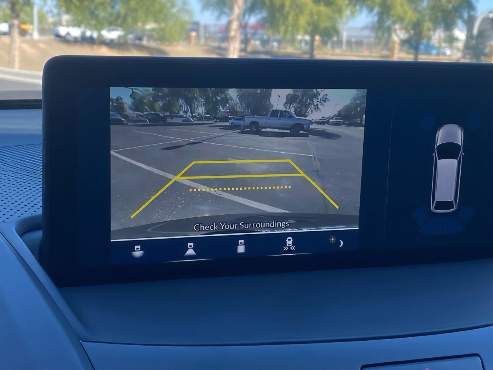 Used 2025 Acura RDX SH-AWD w/ Technology Package image 19