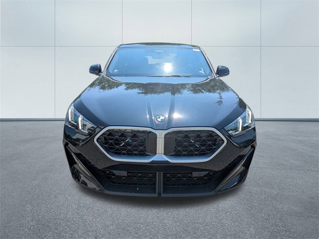 New 2025 BMW X2 xDrive28i w/ Convenience Package image 8