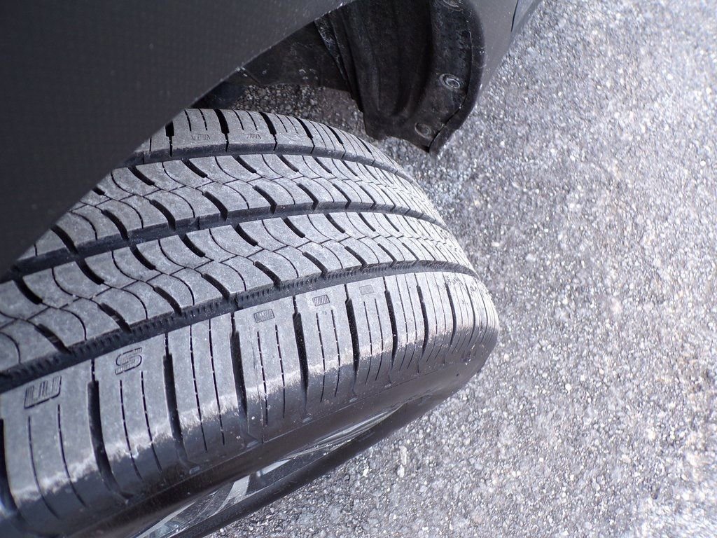 Used 2024 Subaru Crosstrek 2.0i Premium image 2