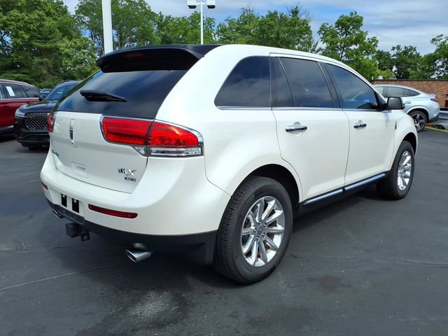 Used 2015 Lincoln MKX AWD w/ Equipment Group 102A image 7