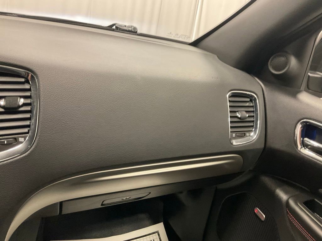 Used 2016 Dodge Durango R/T AWD/4WD image 25