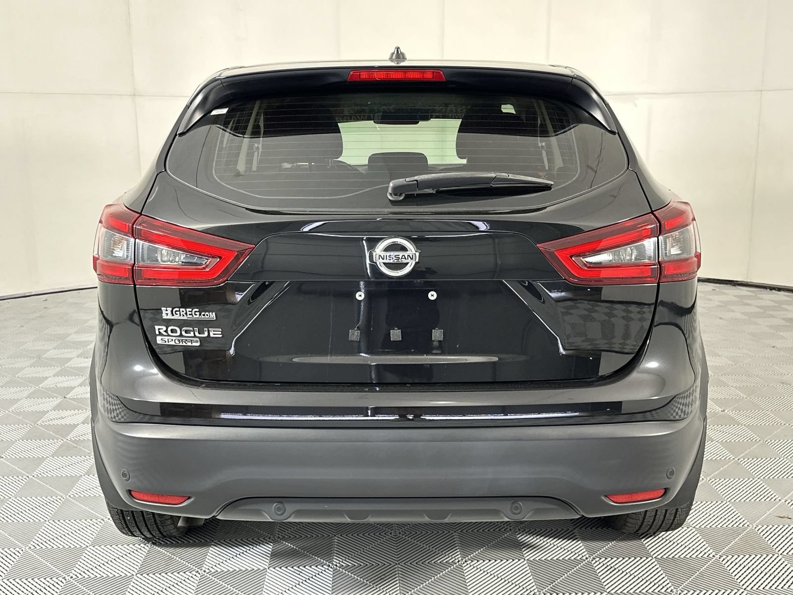 Used 2021 Nissan Rogue Sport S FWD image 7