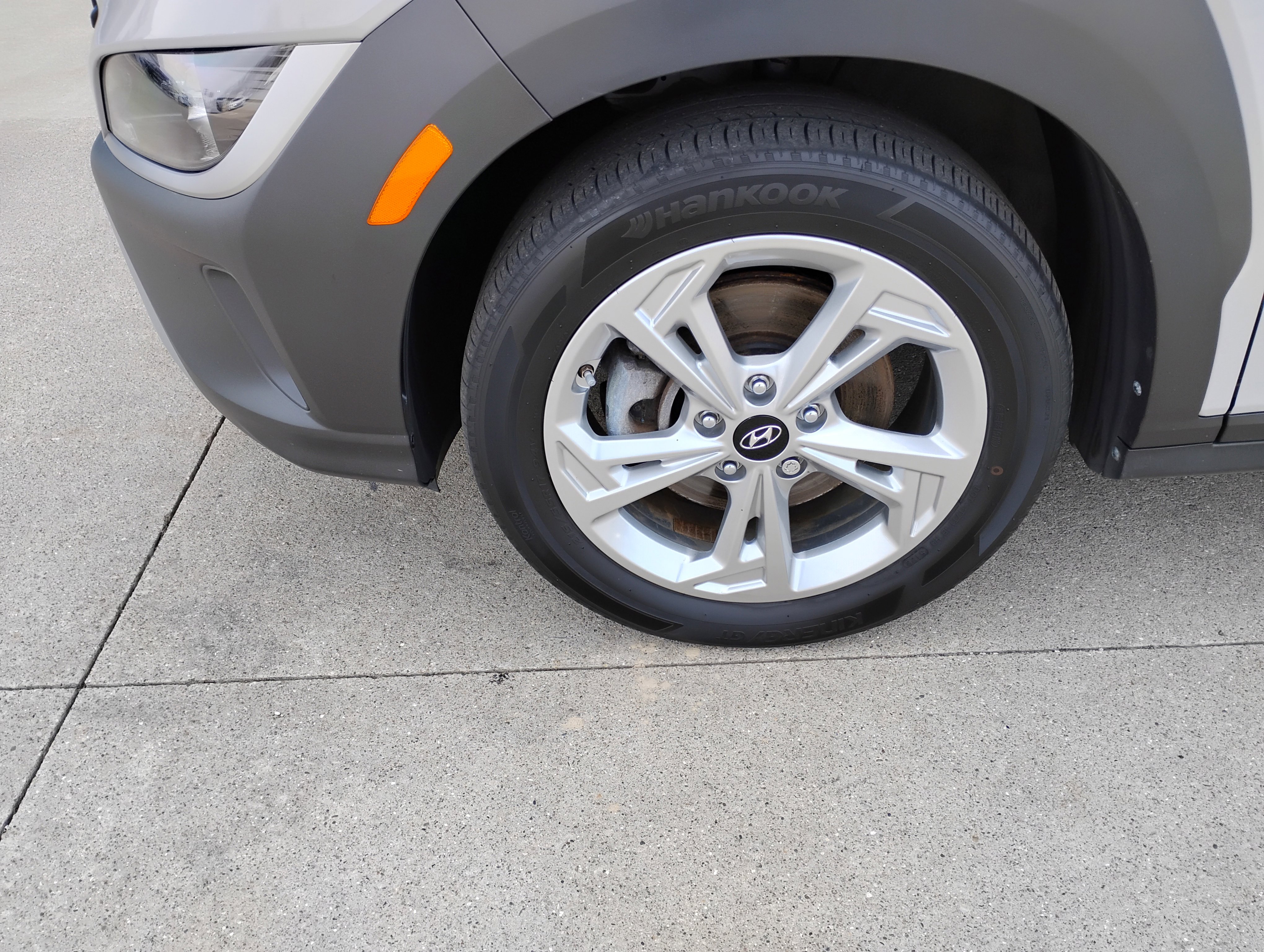 Used 2023 Hyundai Kona SEL w/ Cargo Package image 23