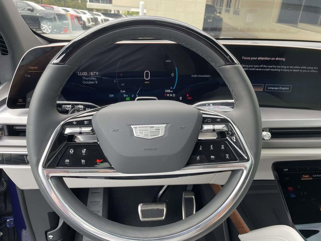 New 2026 Cadillac Vistiq Sport image 23