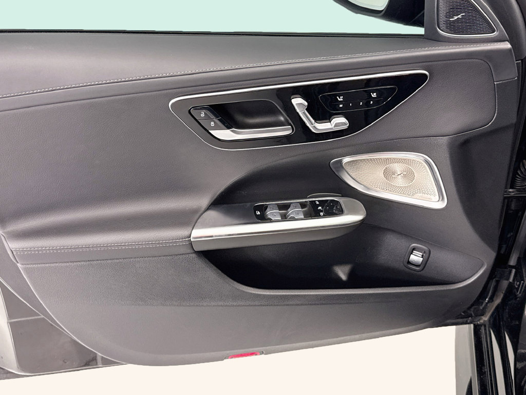 Certified 2024 Mercedes-Benz C 300 Sedan image 23