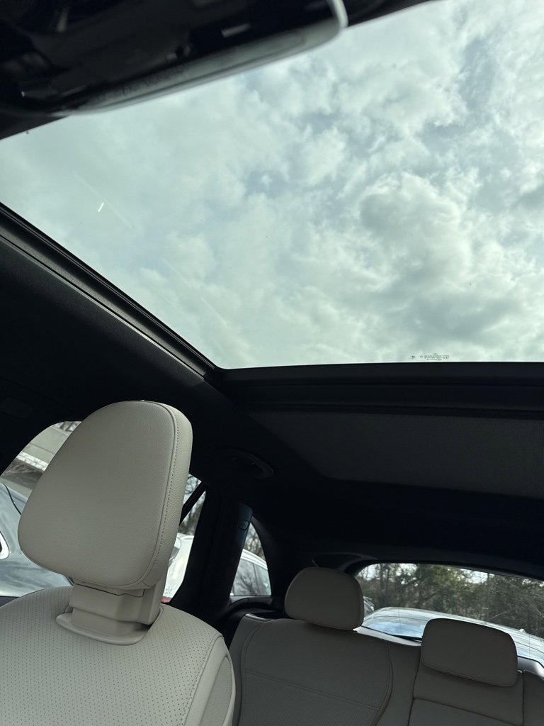 Certified 2023 Mercedes-Benz GLC 300 image 7