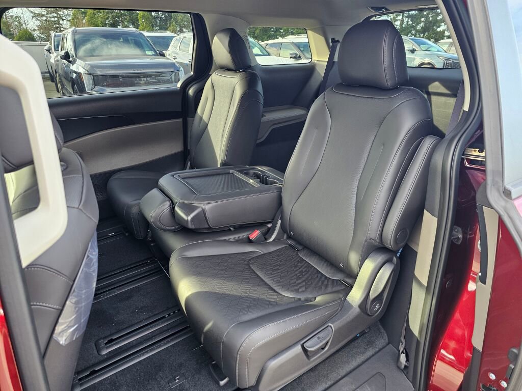 New 2026 Kia Carnival LXS image 23