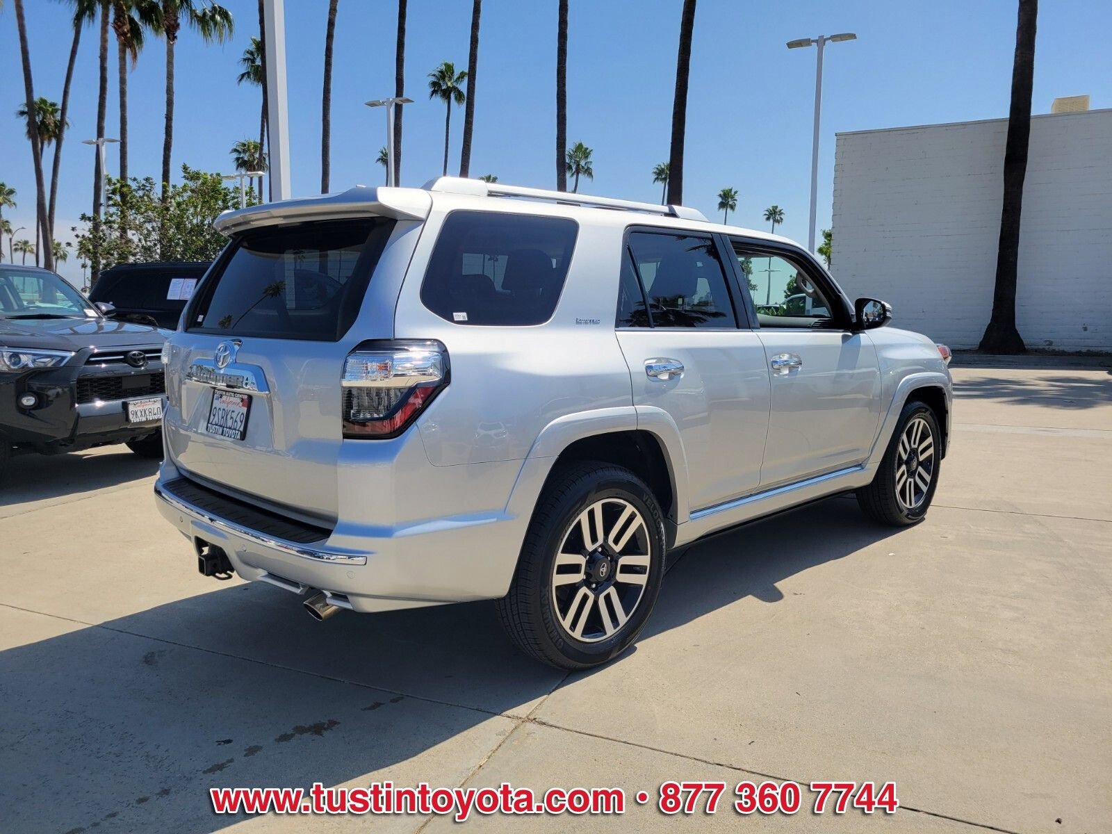 Used 2023 Toyota 4Runner Limited image 4