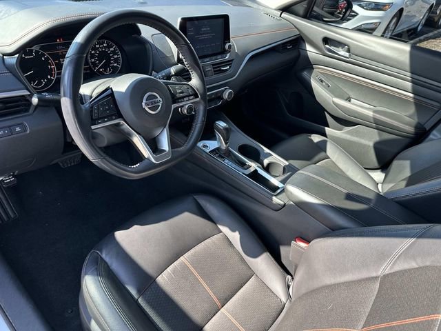 Used 2021 Nissan Altima 2.5 SR w/ SR Premium Package image 19