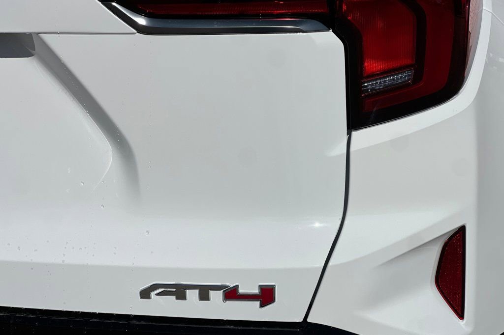 New 2026 GMC Terrain AT4 w/ Technology Package II image 22