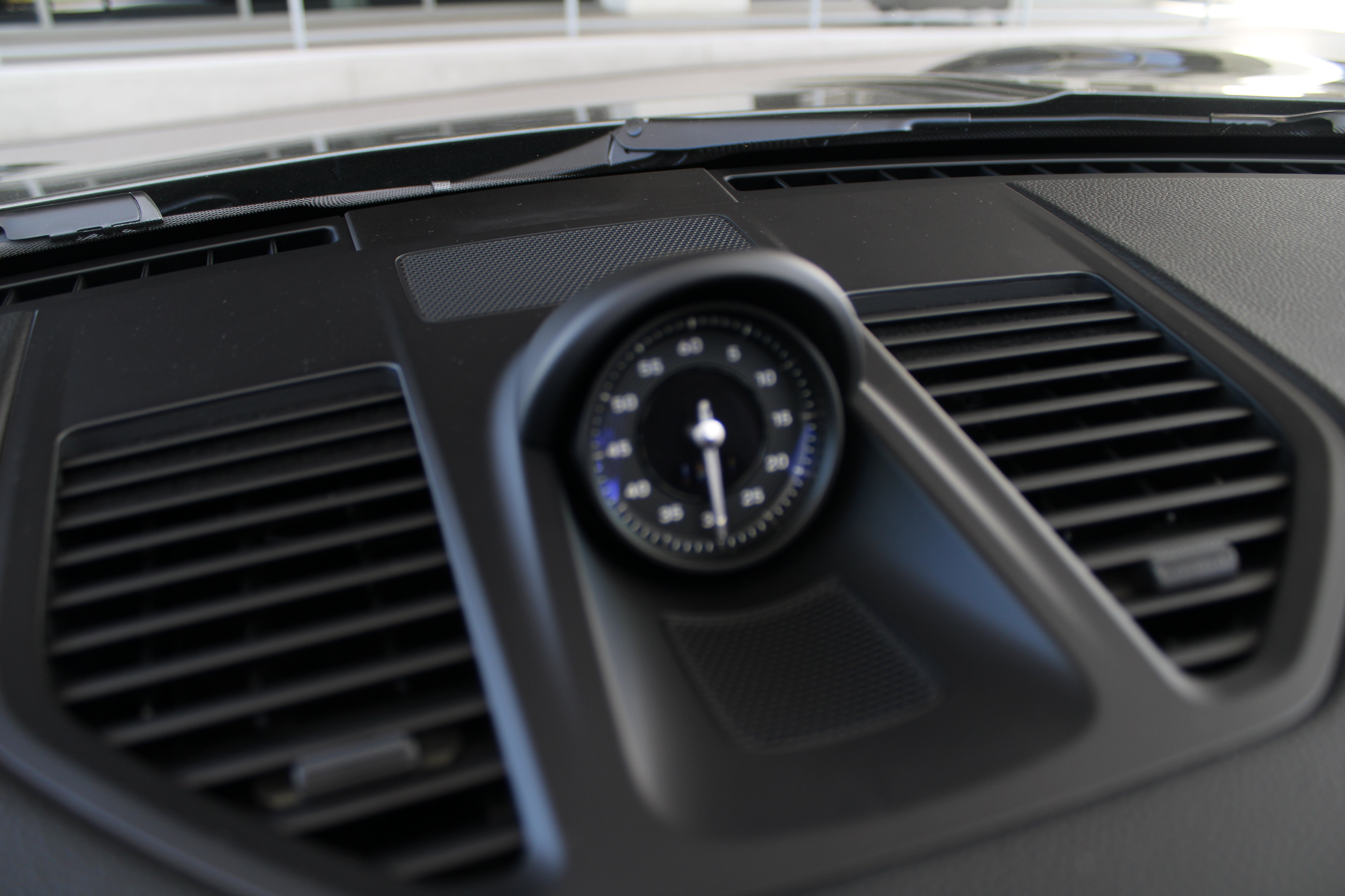 New 2026 Porsche 911 Carrera T RWD image 19