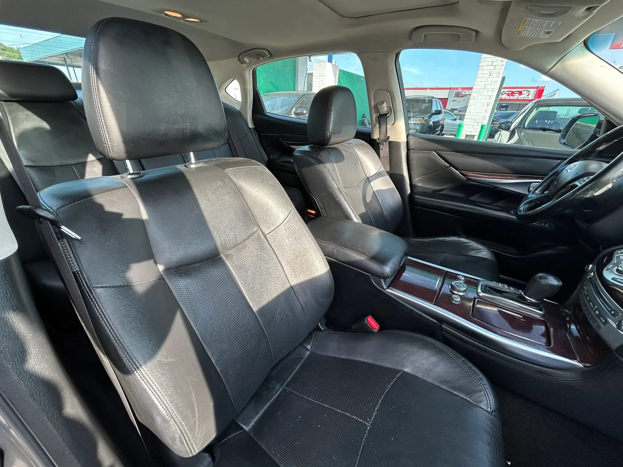 Used 2019 INFINITI Q70 L 3.7 AWD/4WD image 13