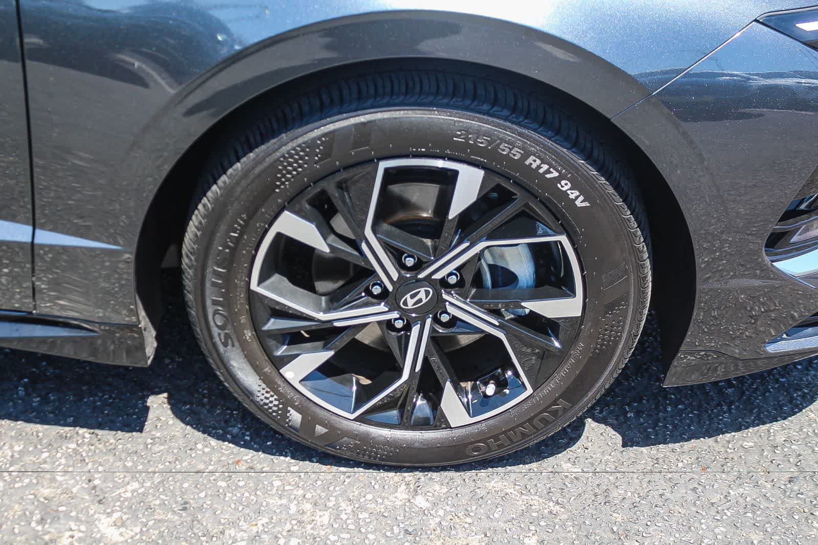 Certified 2025 Hyundai Sonata SEL FWD image 12