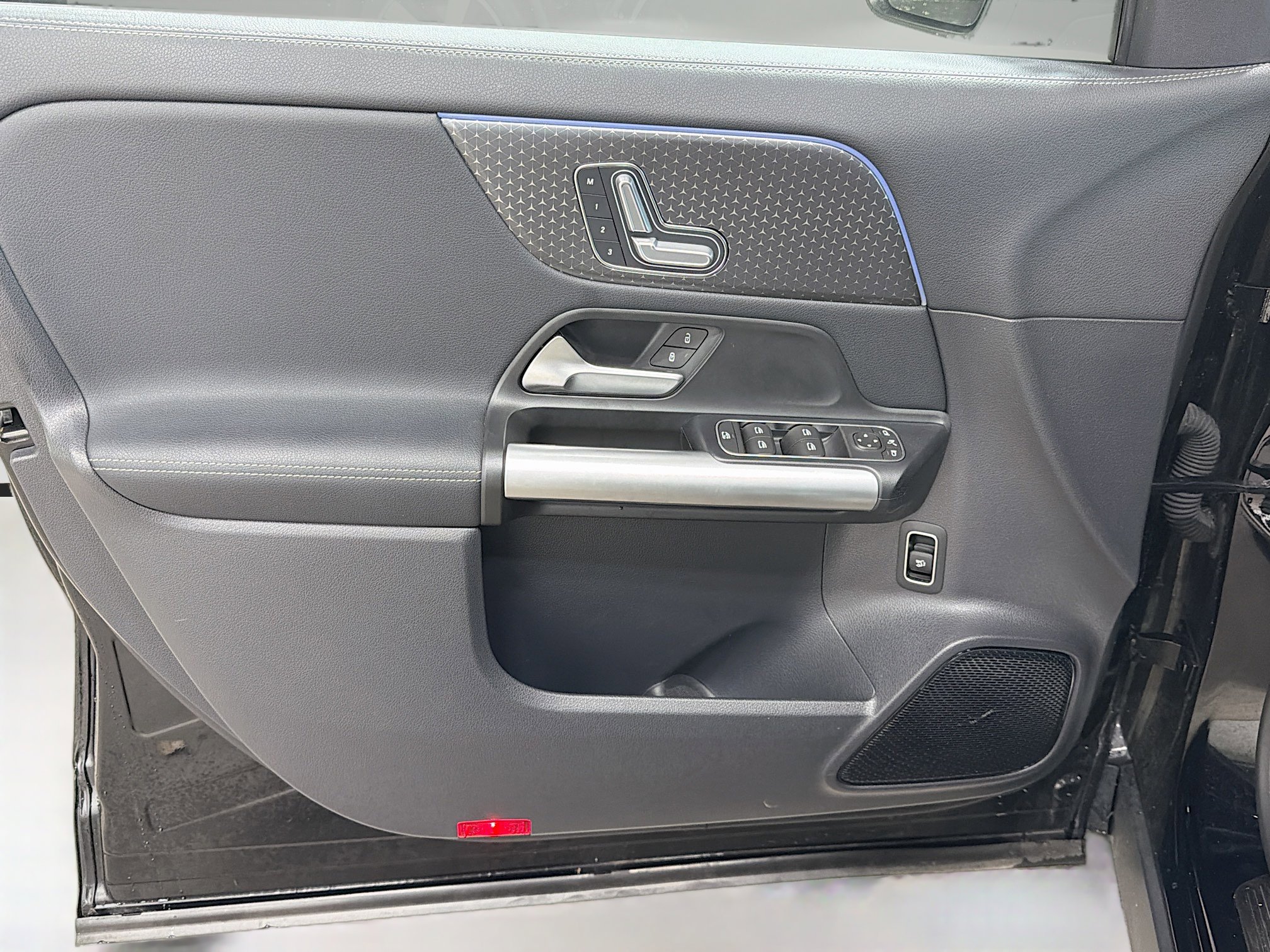 Used 2025 Mercedes-Benz GLA 250 image 16