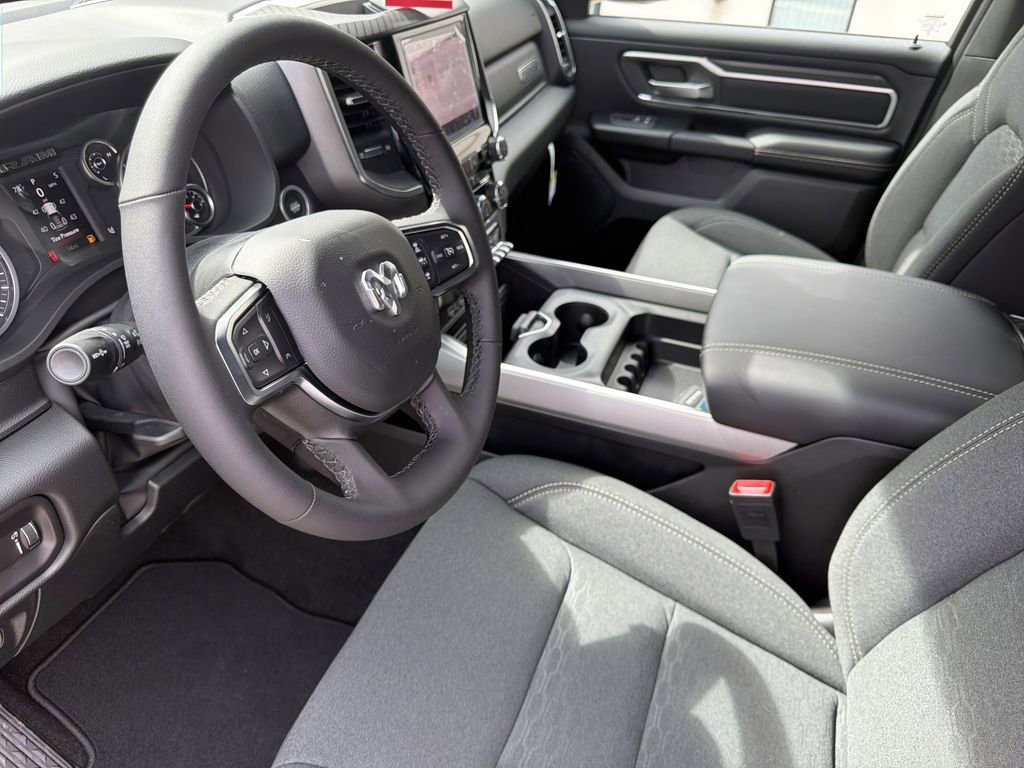 New 2026 RAM 1500 Big Horn AWD/4WD image 11