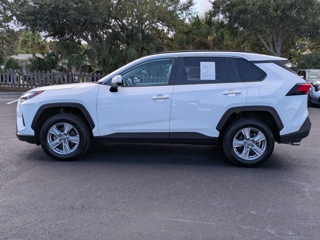Used 2025 Toyota RAV4 XLE FWD image 6