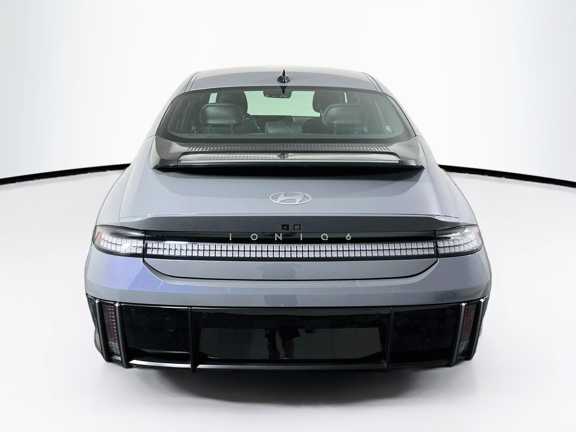 Used 2024 Hyundai Ioniq 6 Limited RWD image 7
