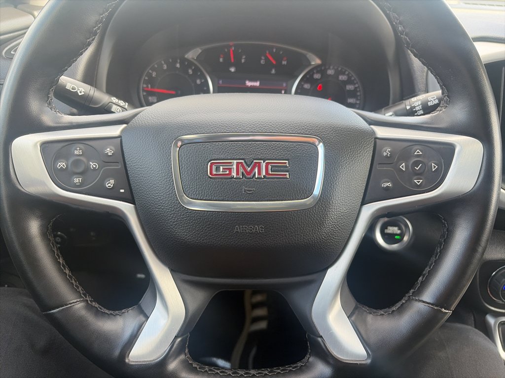 Used 2023 GMC Terrain SLT AWD/4WD image 7