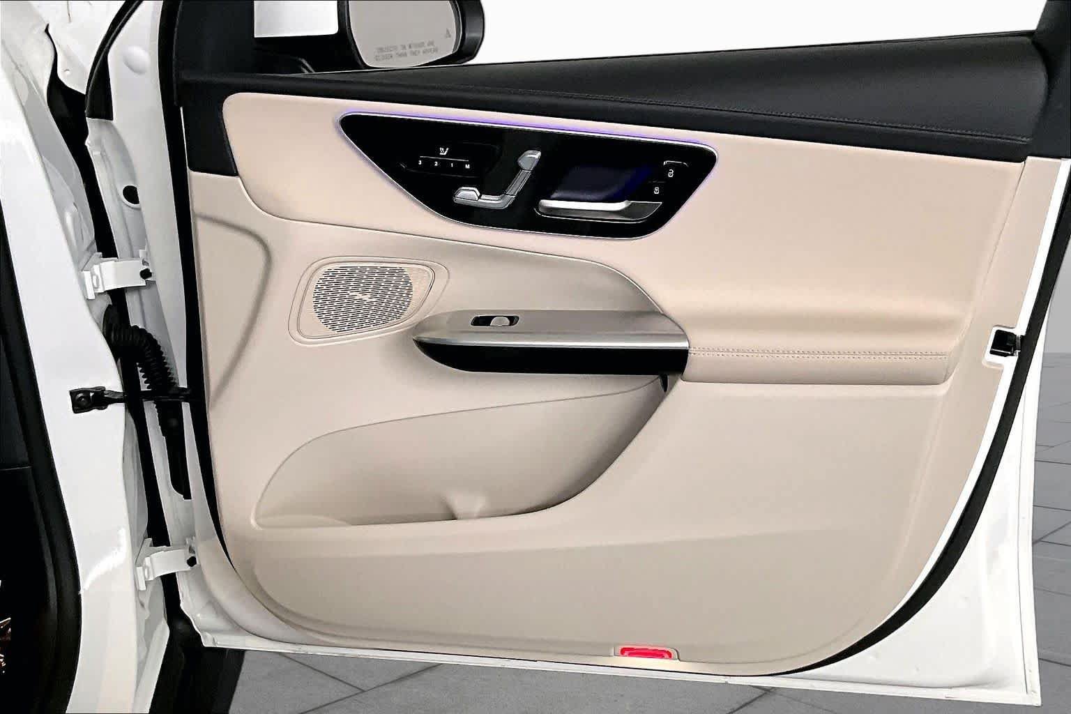 Certified 2024 Mercedes-Benz GLC 300 4MATIC image 23