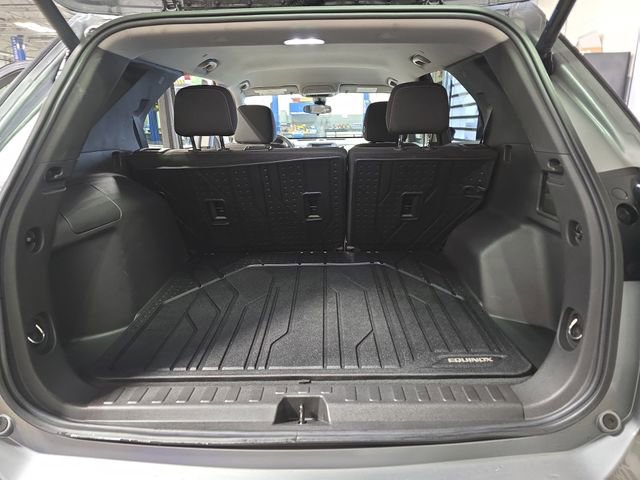 Used 2024 Chevrolet Equinox LT w/ LPO, Floor Liner Package image 15