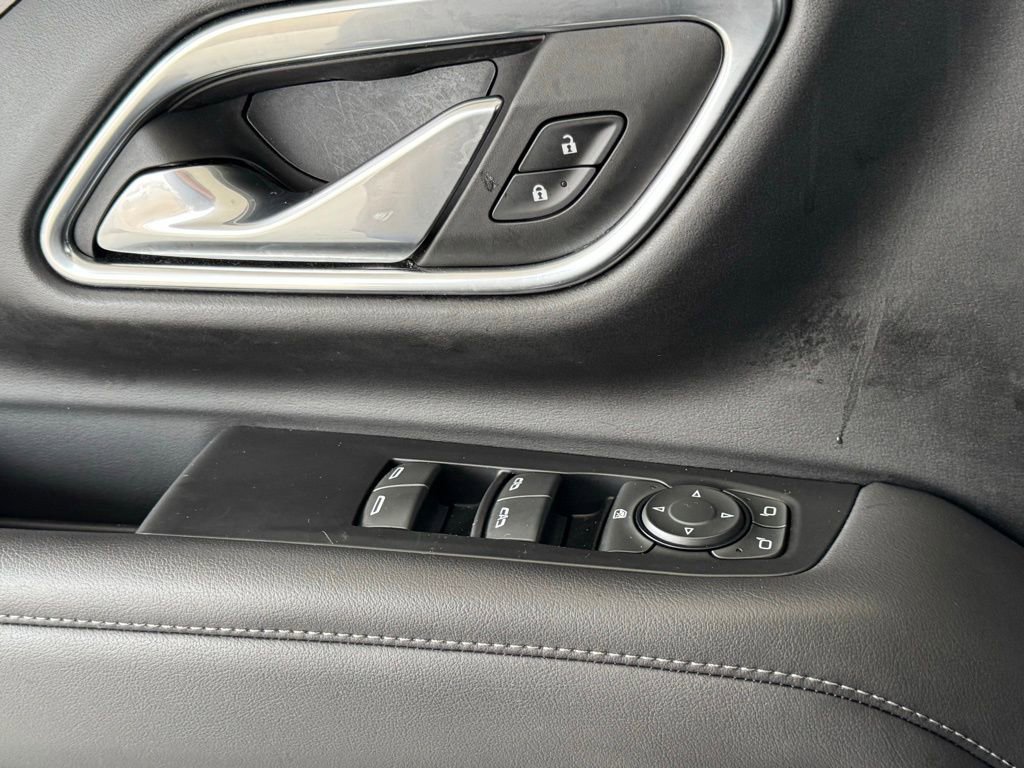 Used 2021 GMC Yukon SLE image 38