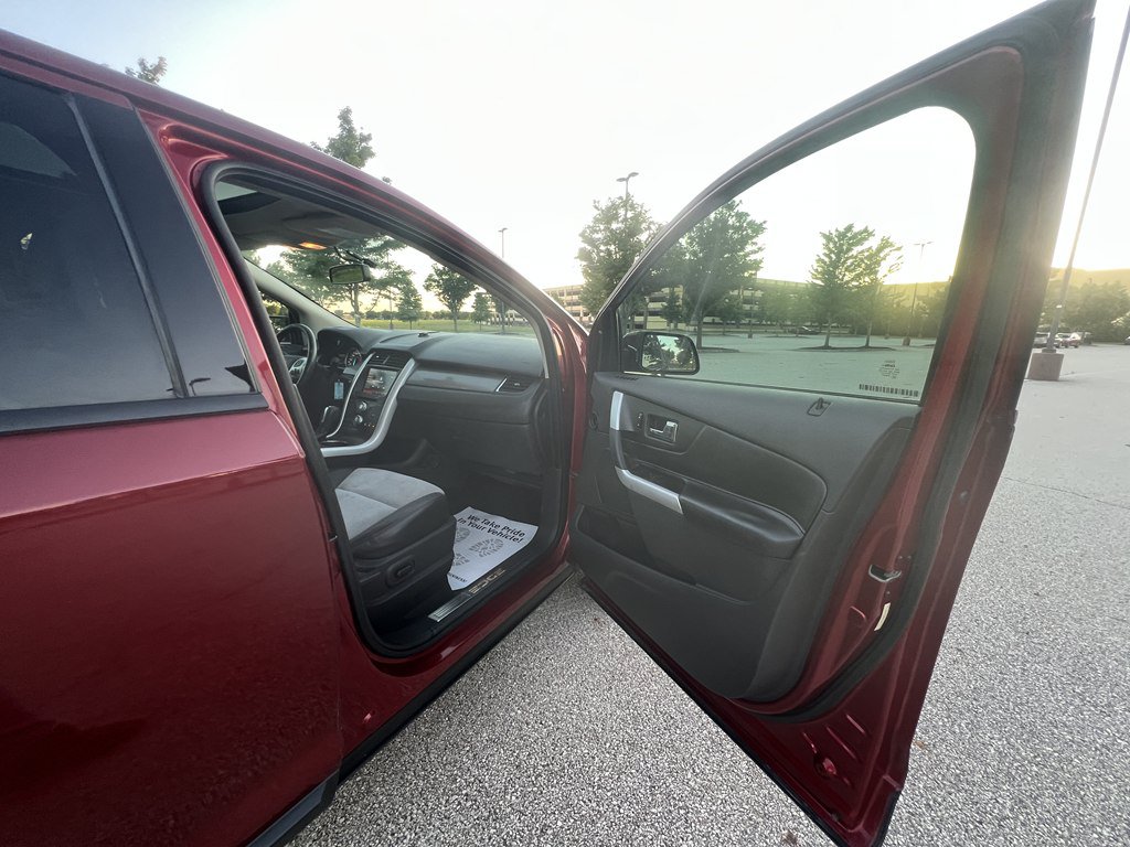 Used 2013 Ford Edge SEL AWD/4WD image 10