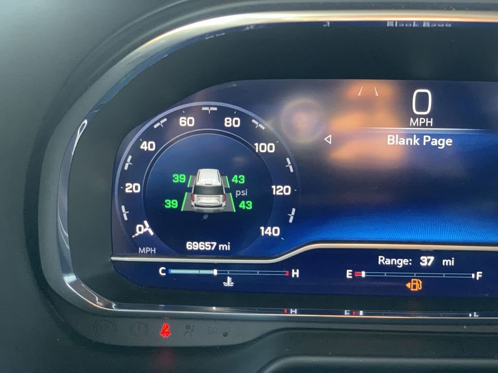 Certified 2022 Chevrolet Tahoe Z71 w/ Max Trailering Package image 10